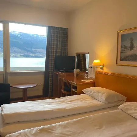 沃斯凡根公园酒店 3* Voss