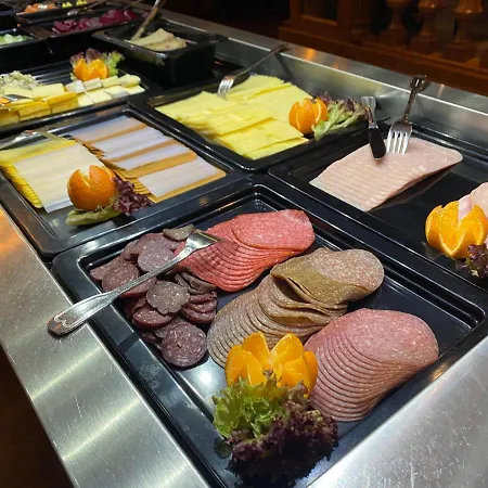 沃斯凡根公园酒店 酒店 3*