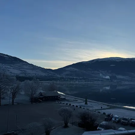 沃斯凡根公园酒店 酒店