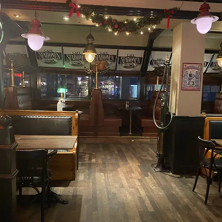 沃斯凡根公园酒店 酒店
